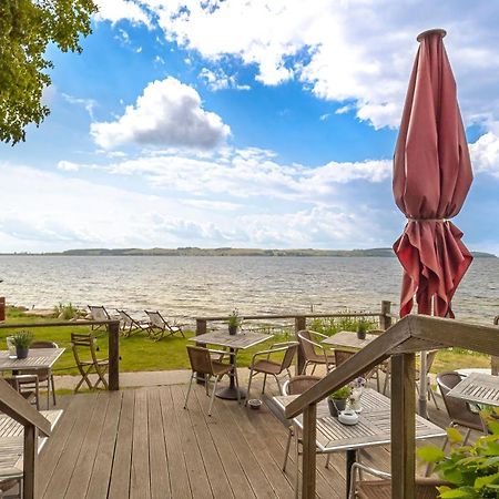 Haus Seeblick Mit 9 Wohnungen Alt Reddevitz Exteriér fotografie