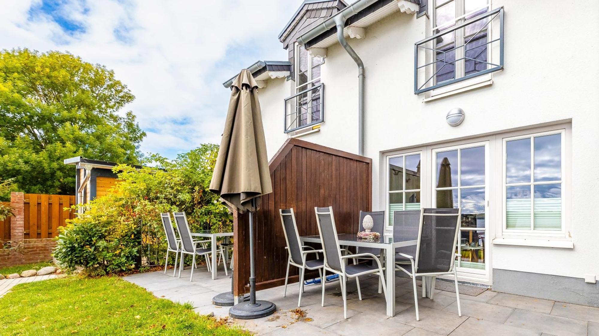 Haus Seeblick Mit 9 Wohnungen Alt Reddevitz Exteriér fotografie